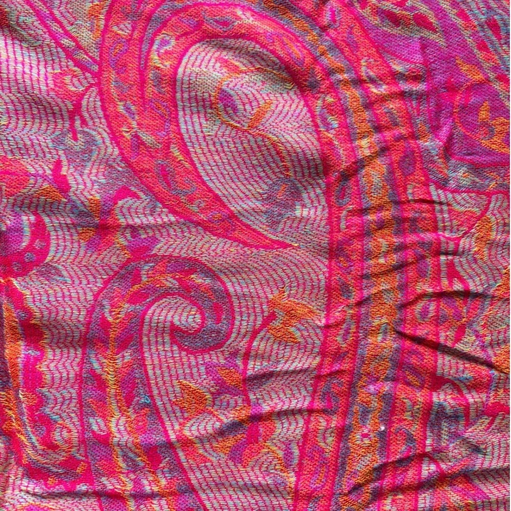 90% Cashmere 10% Silk Paisley Pashmina Shawl Scarf Pink Red Fringe